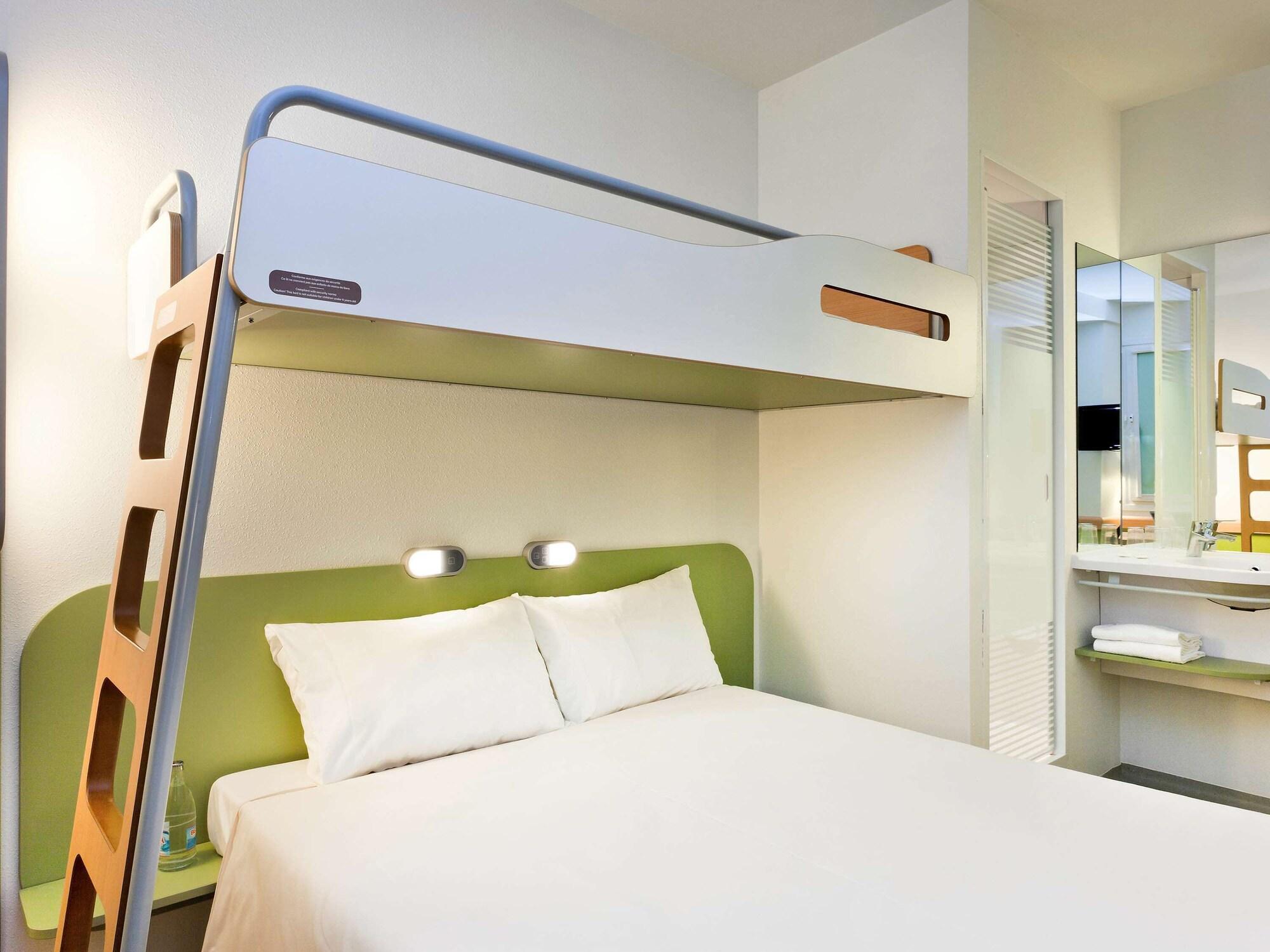 Ibis Budget Tours Nord Exterior foto