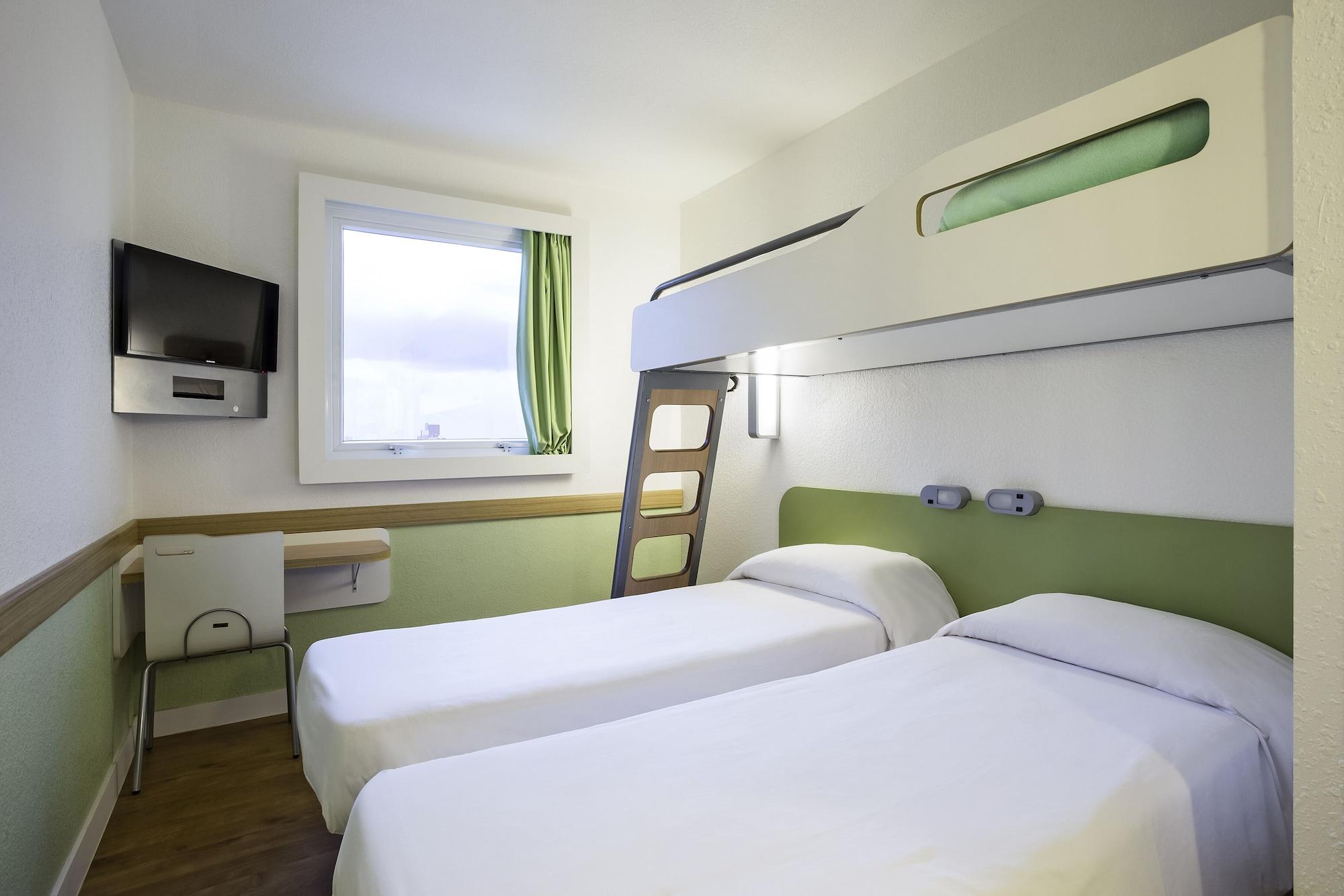 Ibis Budget Tours Nord Exterior foto