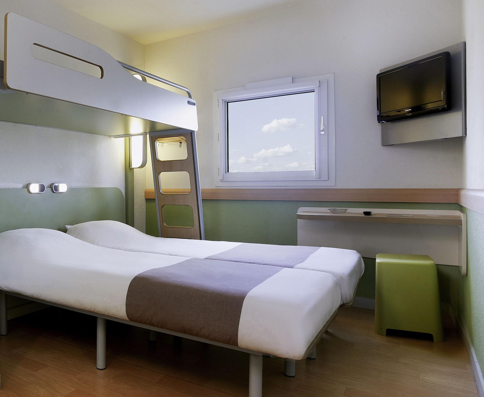 Ibis Budget Tours Nord Exterior foto